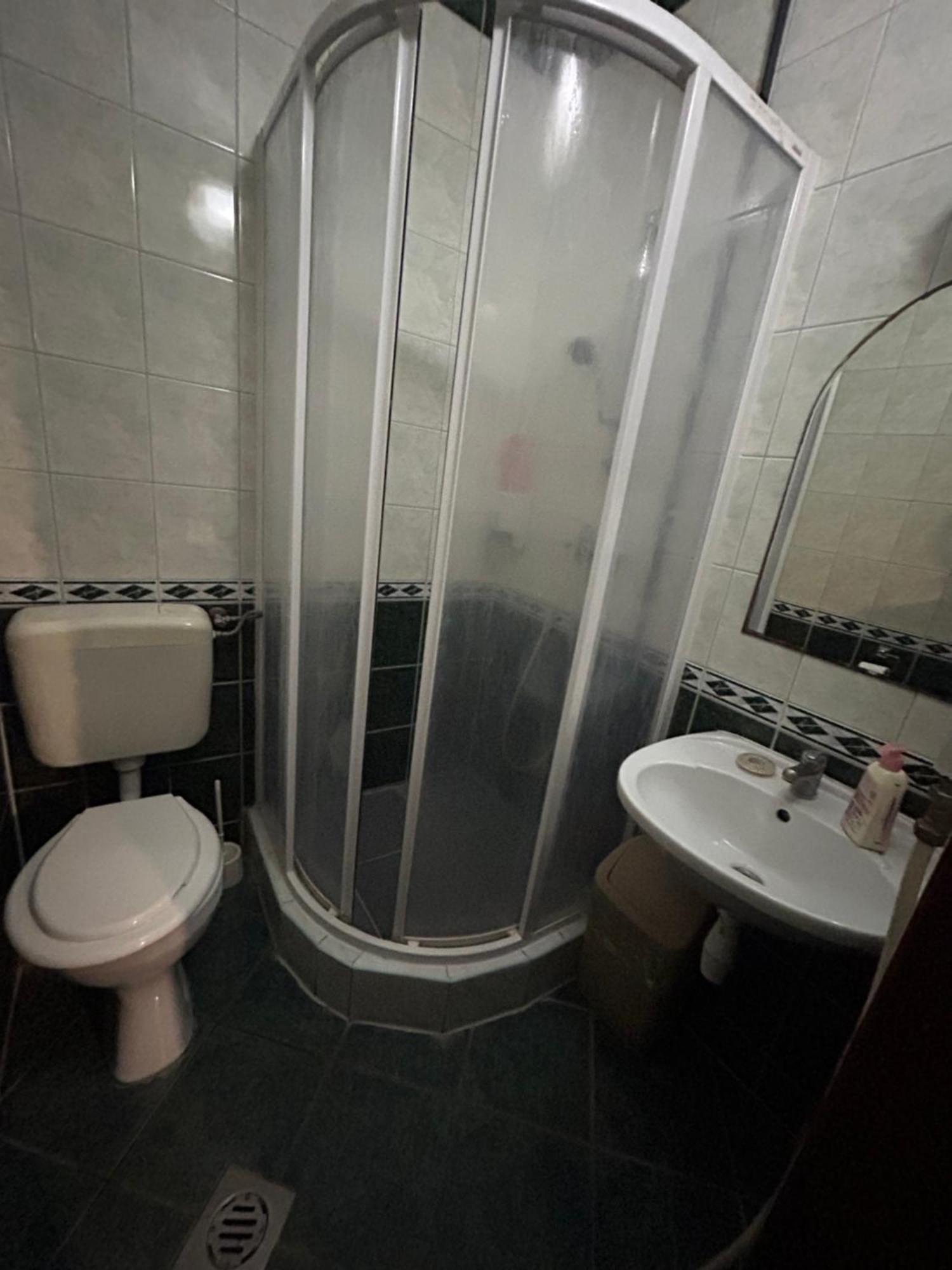 Hotel Rózsakert Panzió Nyíregyháza Exterior foto