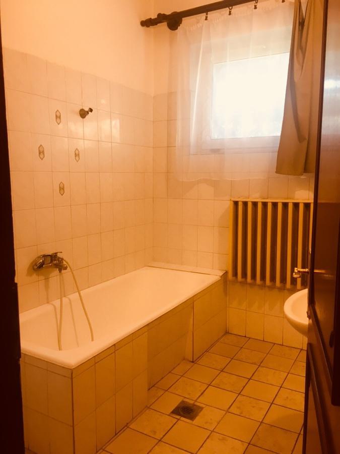 Hotel Rózsakert Panzió Nyíregyháza Exterior foto