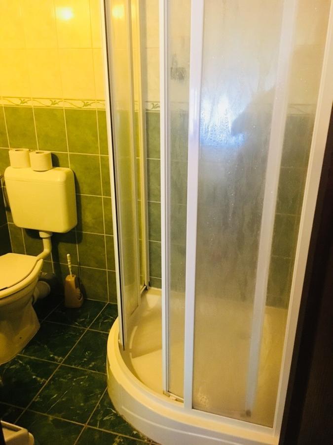 Hotel Rózsakert Panzió Nyíregyháza Exterior foto
